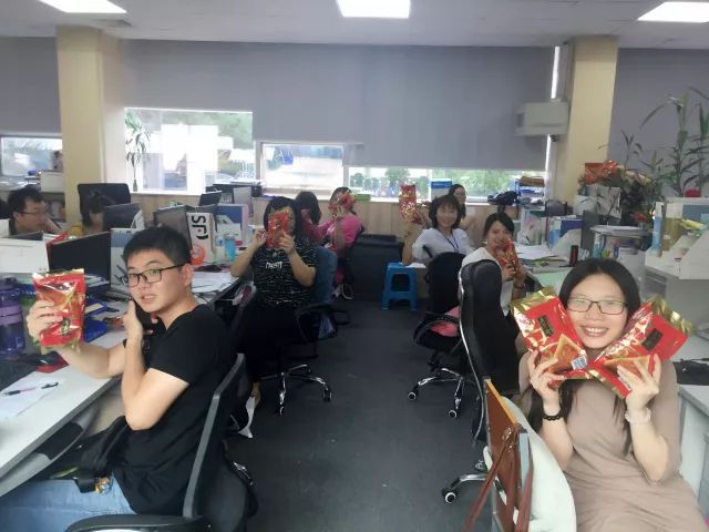 鉴黑担保网(jhdbw)·最具权威唯一维权担保平台