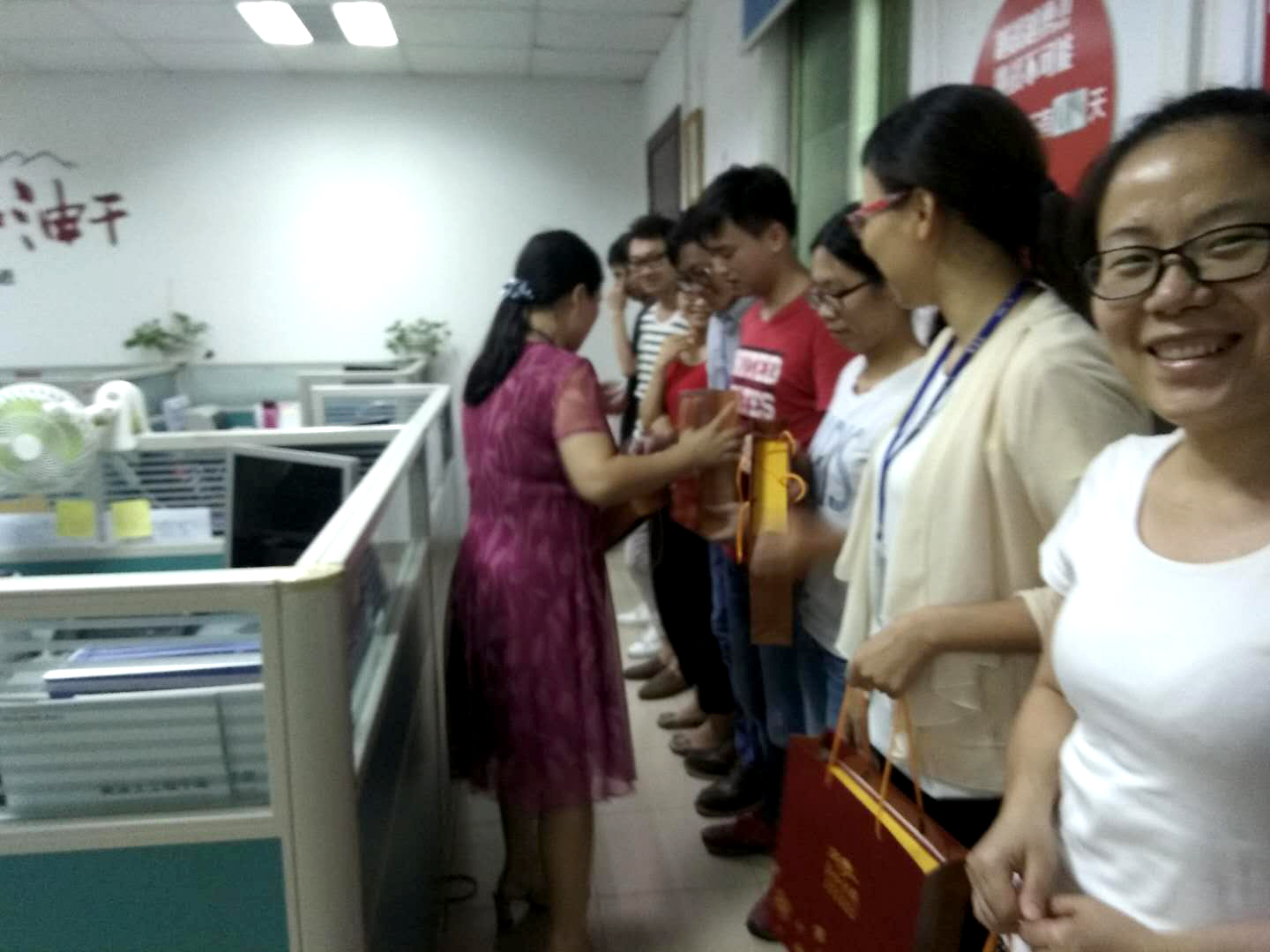 鉴黑担保网(jhdbw)·最具权威唯一维权担保平台